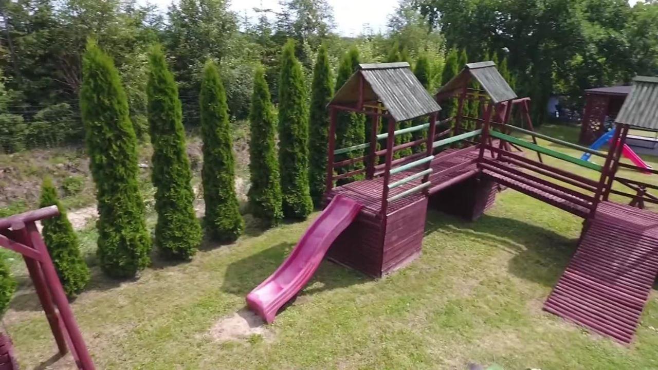Domki U Karasia Rusinowo (Slawno) Exterior foto